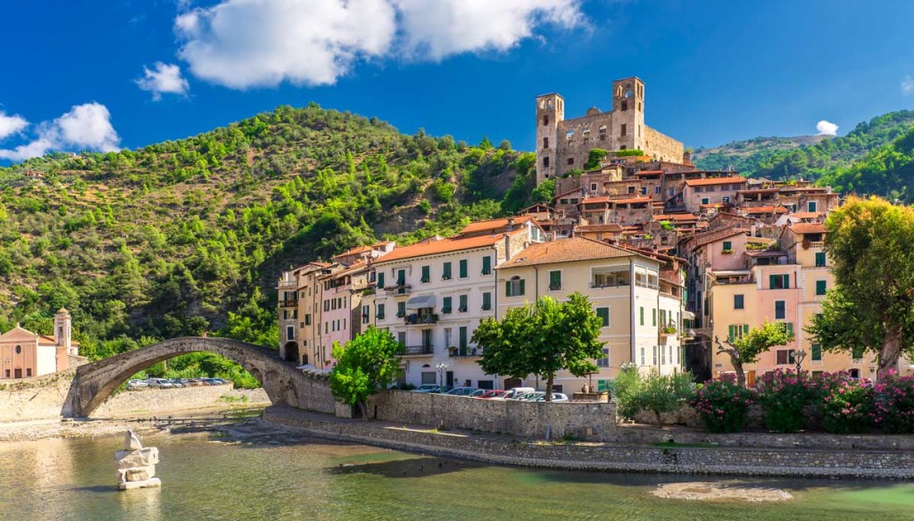 Dolceacqua gita nell'Imperiese