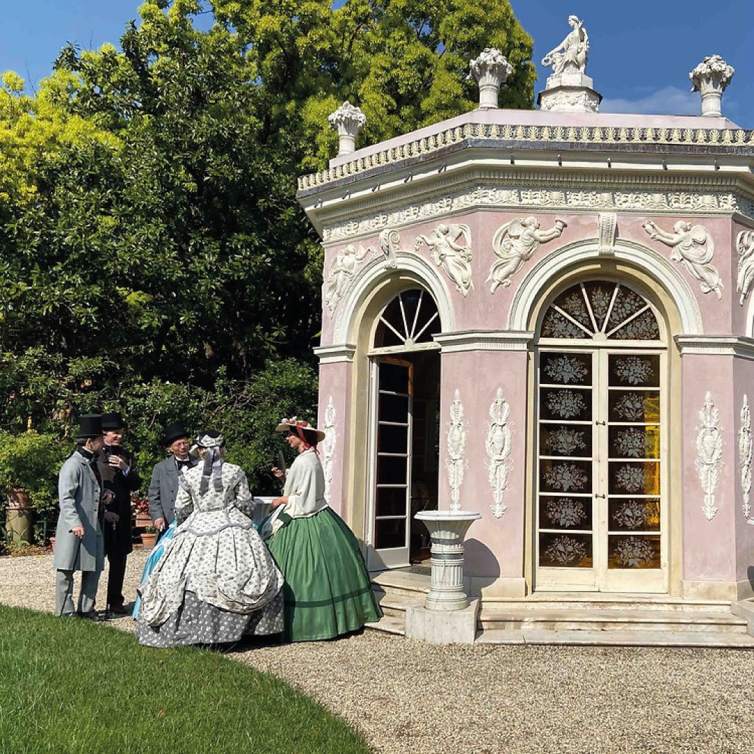 Festa-in-costume-a-Villa-Durazzo-Pallavicini-a-Genova-Pegli