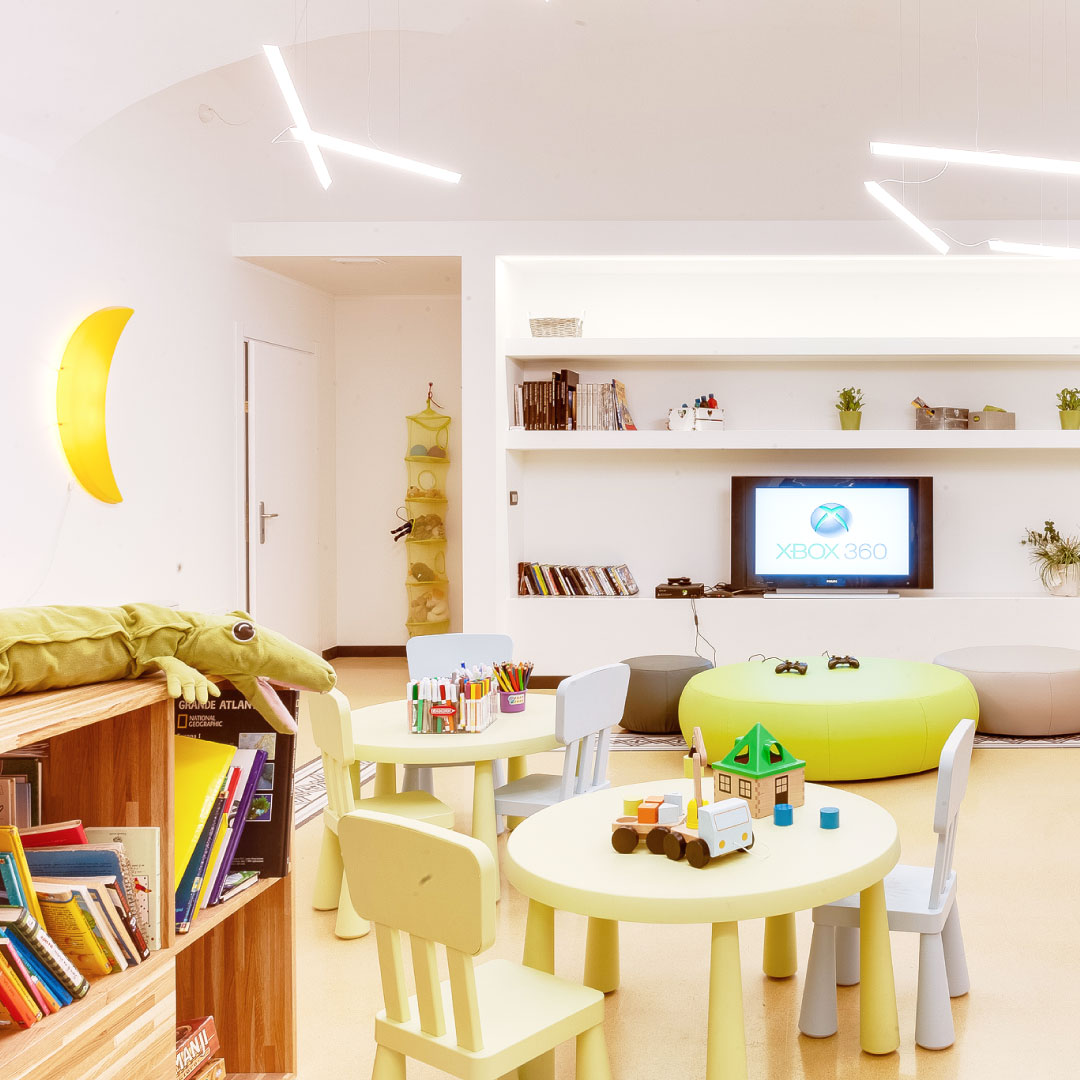 hotel medusa finale ligure sala giochi bambini playstation