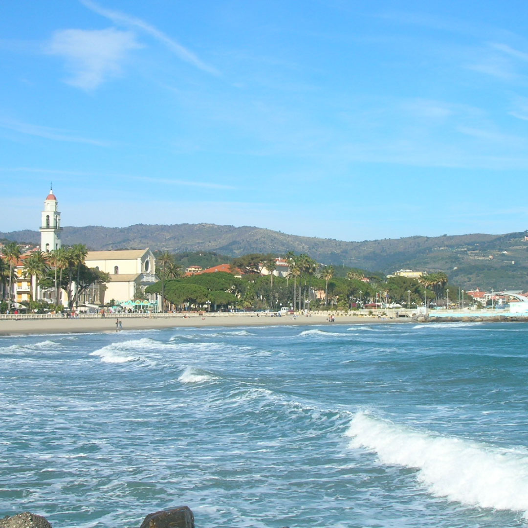 diano Marina spiaggia di sabbia