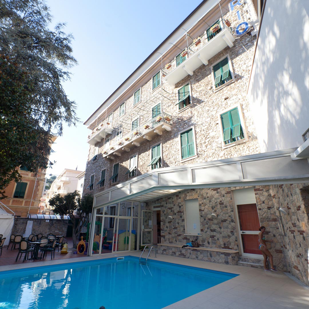 Piscina scoperta Hotel Rio Finale Ligure