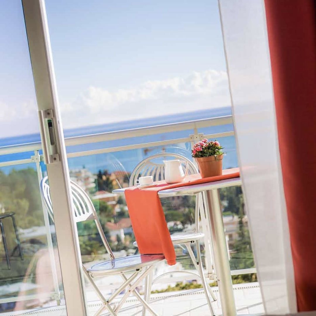 appartamento Sanremo con terrazza vista mare Modus Vivendi