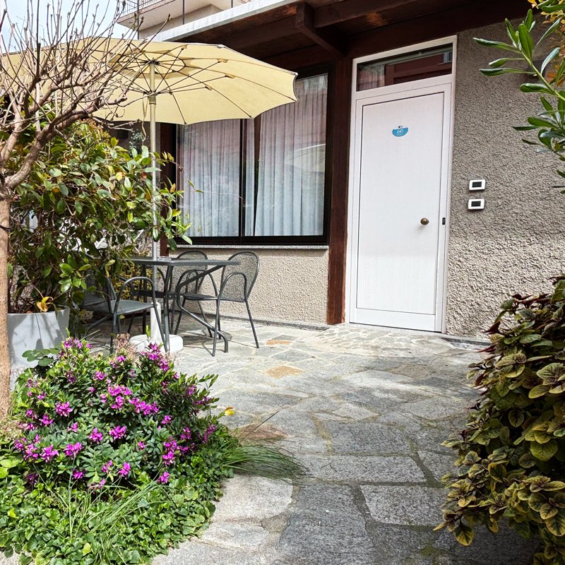 Stanza con giardino Hotel delle Rose San Bartolomeo
