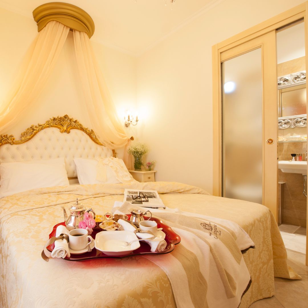 Hotel astigiana varazze service room Hotel astigiana varazze service room